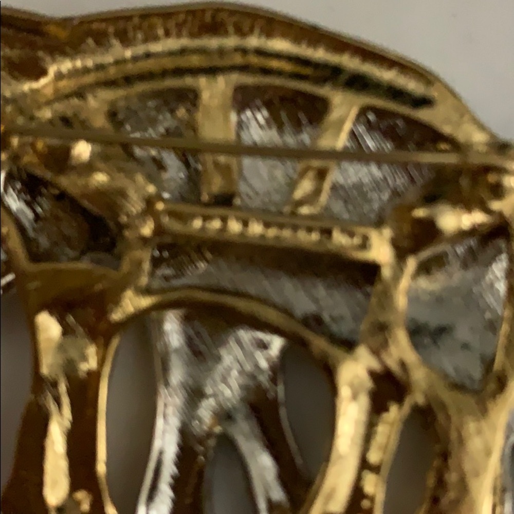 Elephant Pin Brooch - Picture 4 of 4